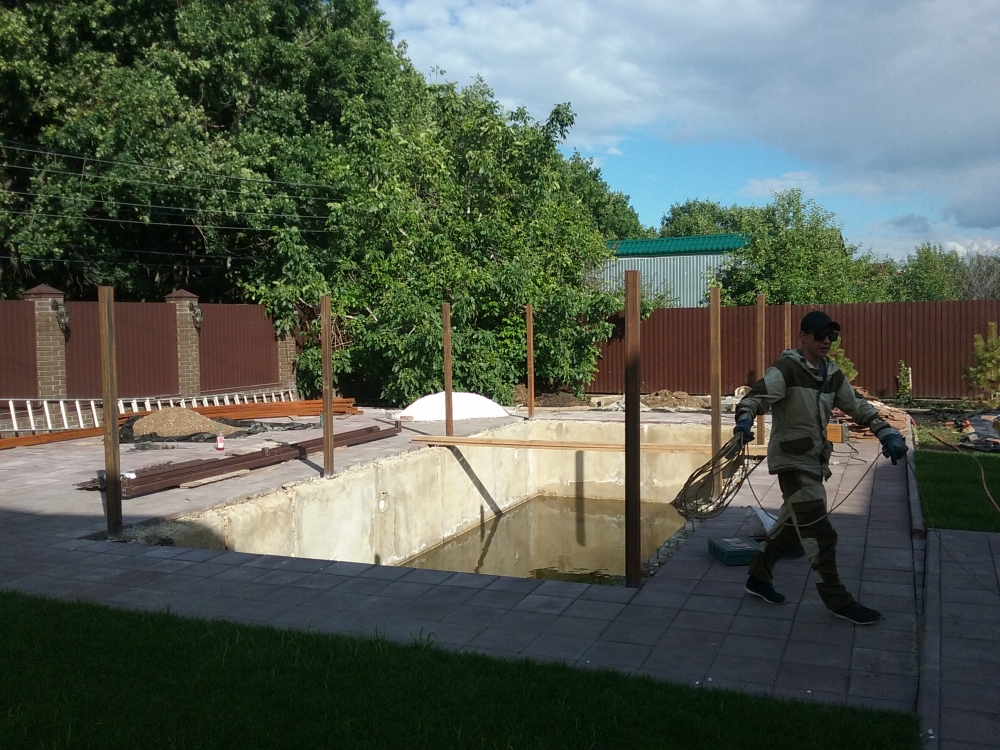 Фото - навес над бассейном 3